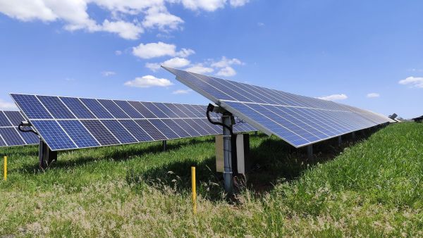 Maximisez vos économies grâce aux panneaux solaires photovoltaïques
